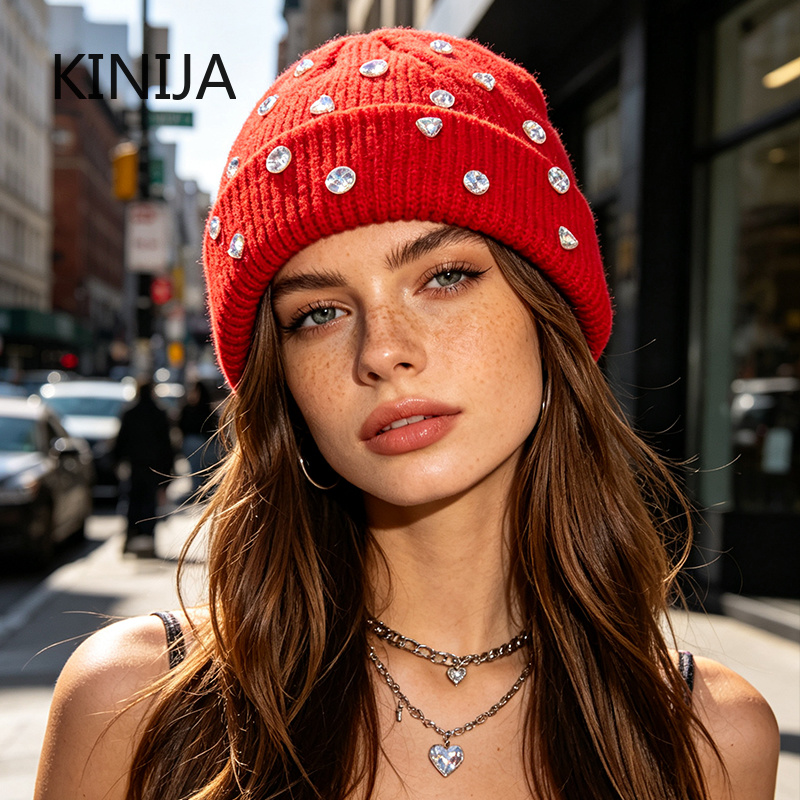 Zimowa damska czapka beanie z  – Beanie Cuffed Knit recenzja i cena